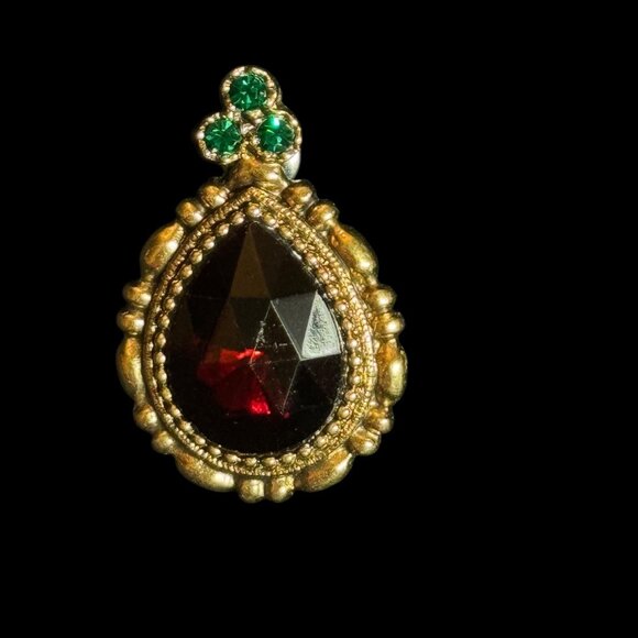 Vintage Pear shaped drop earrings Red cut glass Pierced - Picture 3 of 10